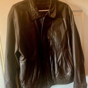 Men' Brown Leather Bomber Style L Jacket with zip-in Lining